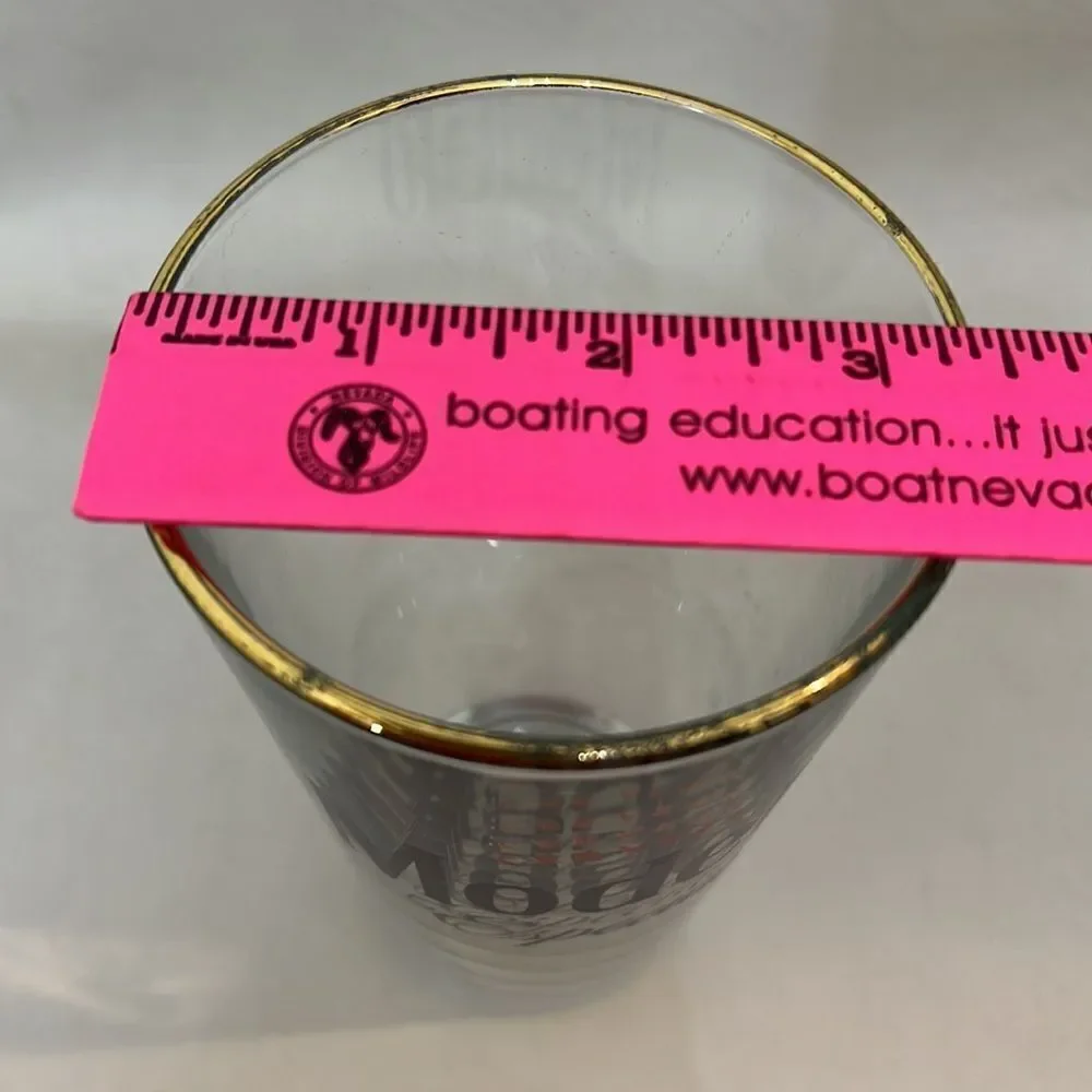 Modeling Beer Glass Especial Cerveza Gold Rim 16 Oz 5 3/4 In  Tall 3 1/2 Round